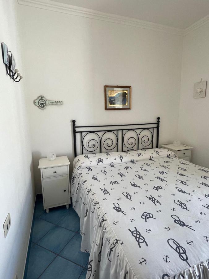 Ponza Inn- Casa Giovanna Екстер'єр фото